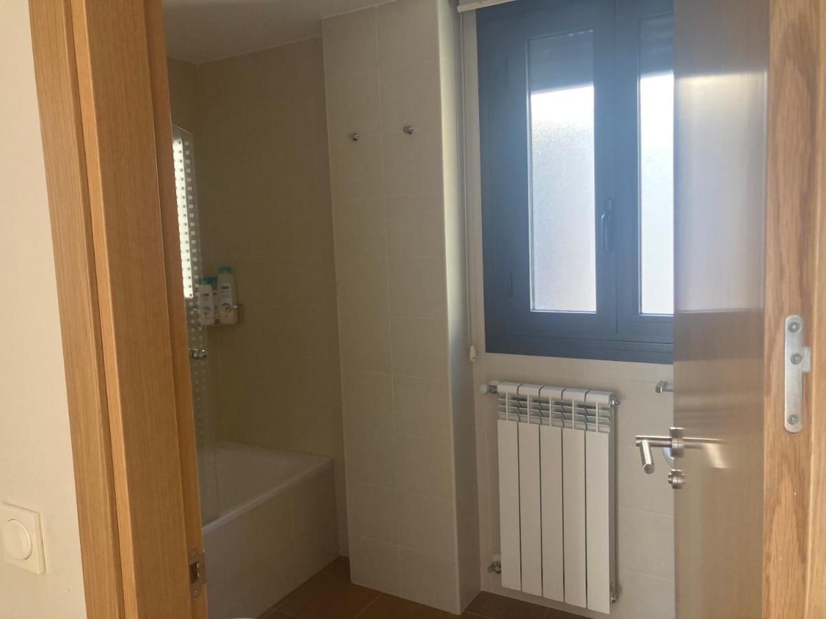 Modern & Cosy Apartment In Jaca Pyrenees Spain Kültér fotó